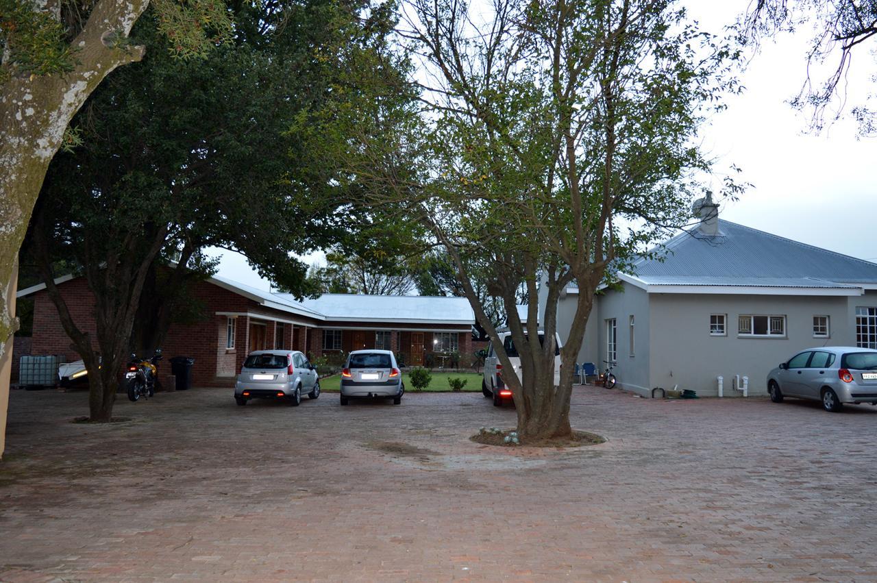 Village Lodge Harrismith Zewnętrze zdjęcie